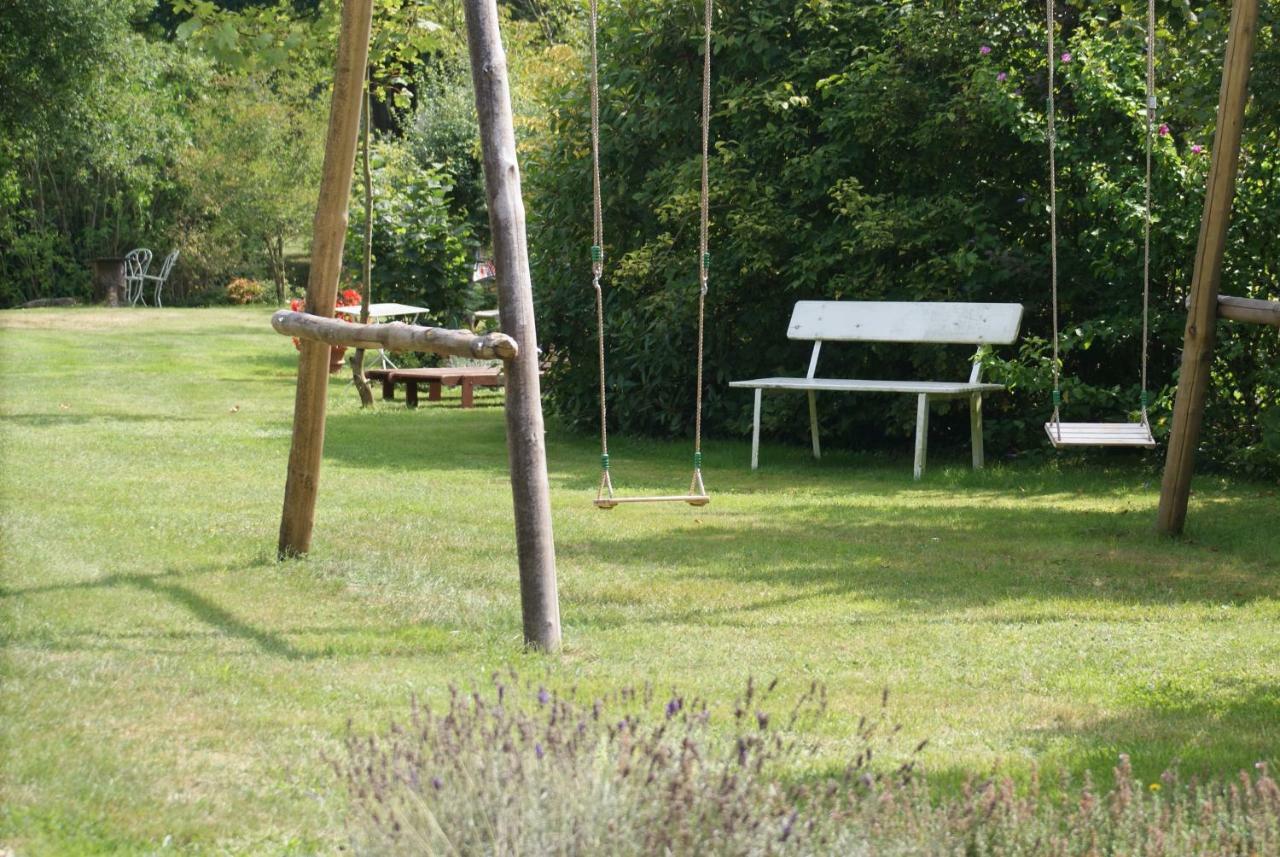 La Chaine Saint-Jean-du-Bois Kültér fotó