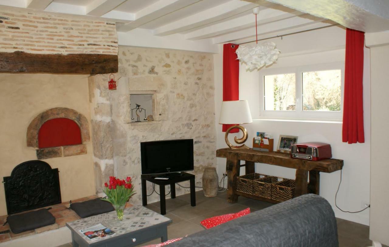 La Chaine Saint-Jean-du-Bois Kültér fotó