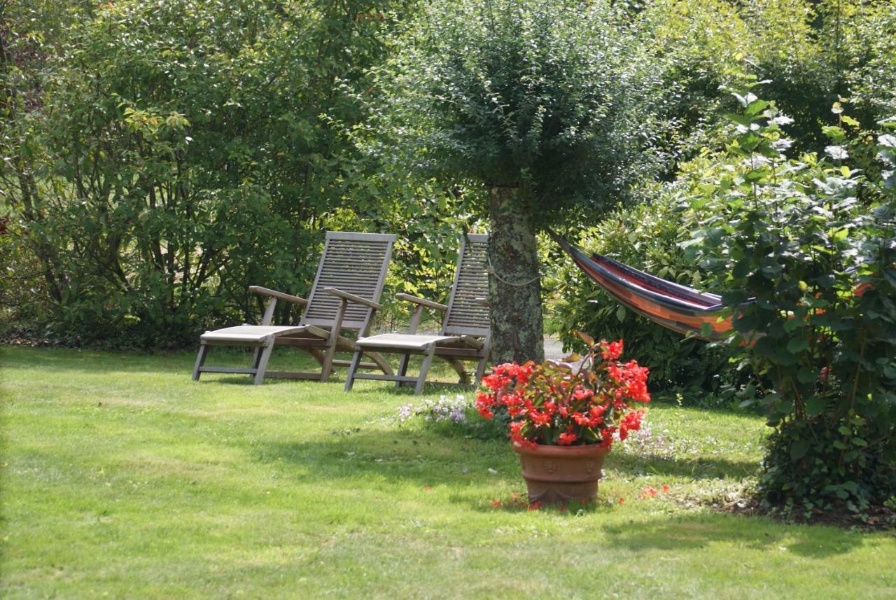 La Chaine Saint-Jean-du-Bois Kültér fotó